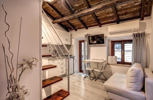 Trastevere Apartment | Moro Magenta 4 Casa e Appartamento per Vacanze