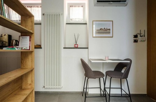 Arenella House | (Neapolitan Stairs Residence) Cozy Residence in the center of Naples