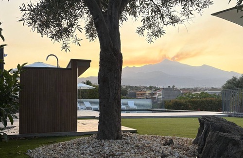 Archi Villa | Newly Built Villa with Saltwater Pool BBQ and Etna View for Families and Groups