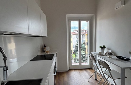 San Jacopino Apartment | Newly renovated: 2bedrooms and 2bathrooms near the new Belfiore Hub/city center.