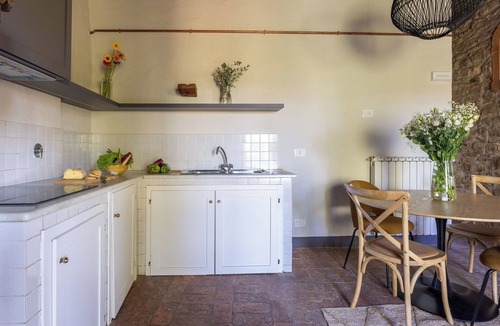 Sambuca Apartment | Nice apartment for 6 guests with WIFI, pool and terrace, close to Greve In Chianti