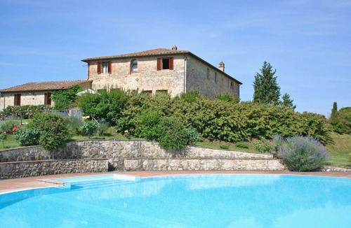 Monteroni d'Arbia Apartment | Nice apartment for 2 people with WIFI, pool and panoramic view, close to Siena