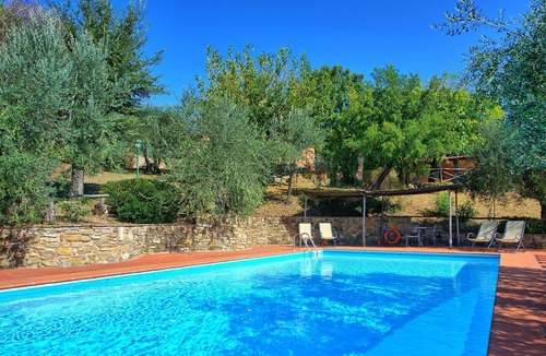 Montelupo Fiorentino Apartment | Nice apartment with pool, WIFI, TV, pets allowed and panoramic view, close to Florence