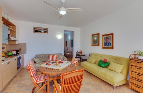 Sciacca House | Nucci Guest House by Biddizzi Rari - close to the beach with large veranda