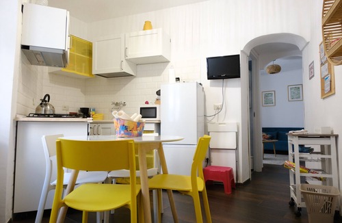 Lake Bracciano Apartment | Old town and the Lake