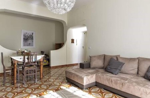Aurelio Apartment | One bedroom apartment with balcony near the metro