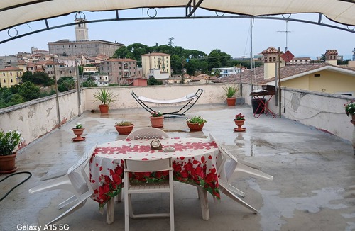 Monterotondo Apartment | Panoramic terrace "FiorePelli"