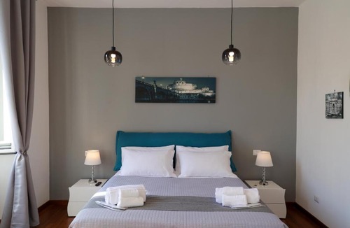 Rione VIII Sant'Eustachio Apartment | Pantheon Magic House