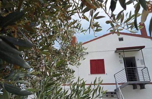 Civitella Messer Raimondo Apartment | Parco della Majella - Casa sul lago - Appartamento Glicine - Terrazza sul lago