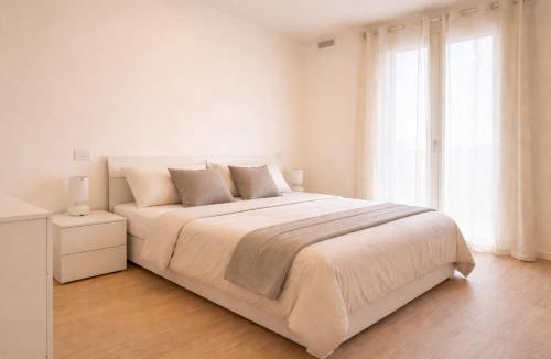 Pescantina Apartment | Pescantina Hub - Modern & Spacious Apartment near Verona