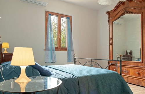 San Giuliano Terme Apartment | Pet-friendly apartment 'Finca near Pisa' with mountain views