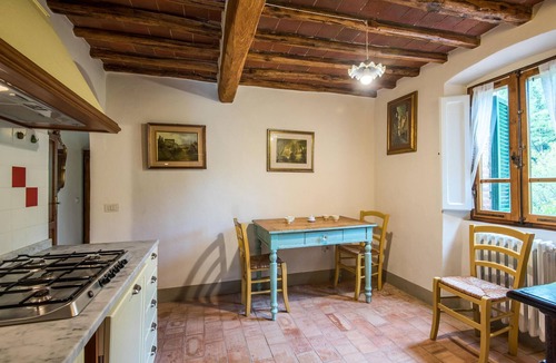 Gaiole in Chianti House | Pet friendly home in Gaiole in Chianti