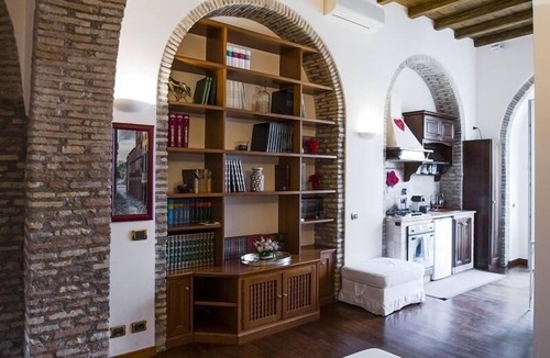 Rione VII Regola Bed & Breakfast | Pettinary Village