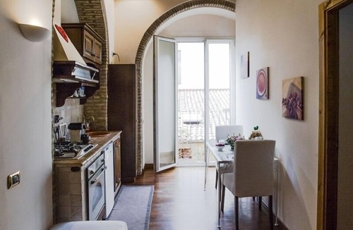 Rione VII Regola Bed & Breakfast | Pettinary Village