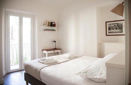Sant' Ambrogio Apartment | Pietrapiana34 Boutique Apartments