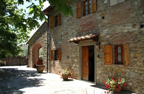 Scandicci House | Podere Fichereto Casa in pietra sulle Colline di Firenze con Oliveto e Parcheggio