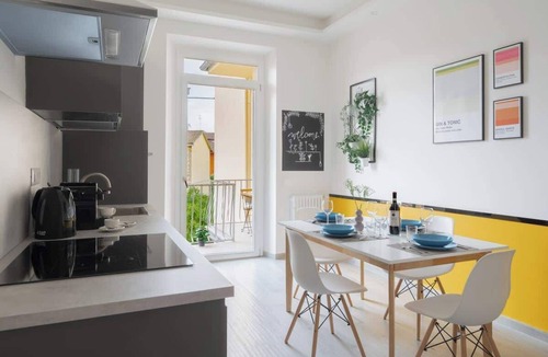Isolotto Apartment | Pollaiolo 350mt from Tram New Design Urban Chic