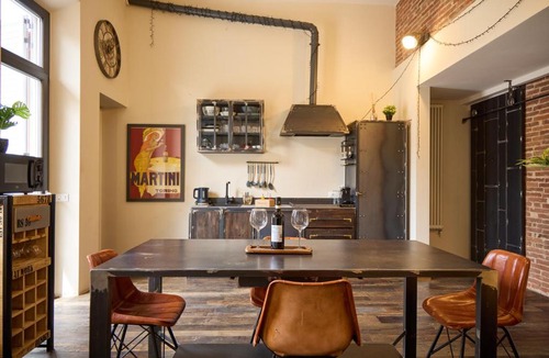 Isolotto Apartment | Ponte alla Vittoria Urban Garden Loft