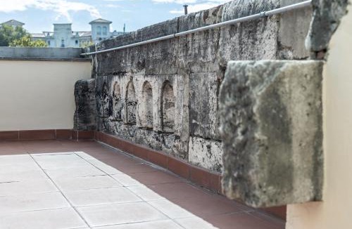 Trastevere Villa | Porta Portese Palace