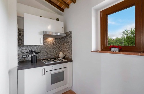 Sinalunga Villa | Private Villa with A/C, WIFI, private pool, TV, patio, panoramic view, close to Montepulciano
