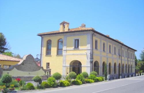 Campagnano di Roma Hotel | Relais Il Postiglione - Antica Posta dei Chigi