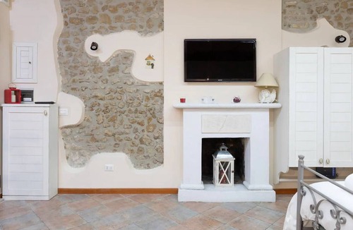 Repubblica Apartment | Rione di Roma Center Apartment