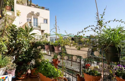 Palermo Apartment | Room and private small bathroom. Between Mondello Beach and Old Town! Free Park!
