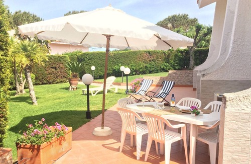 Mazzaforno Villa | Royal Bay Apartment - Villa in Cefalu 'with private access to the sea.