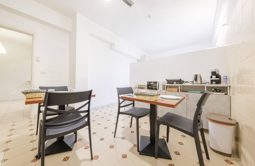 Pace del Mela Apartment | 'Salina' Room with Sea View, Wi-Fi and Air Conditioning