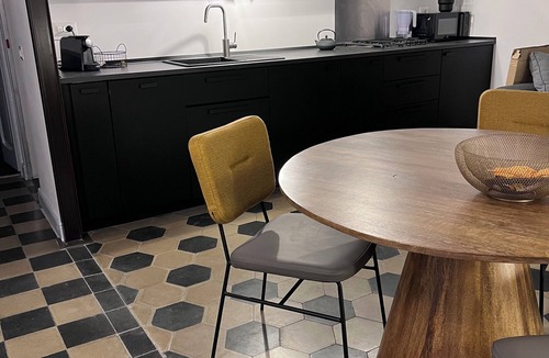 Marsala Apartment | San Lorenzo Flat art & design