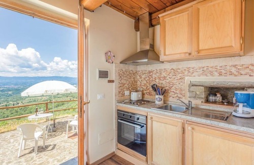 Loro Ciuffenna House | Sauna e Idromassaggio con Vista a Loro Ciuffenna !