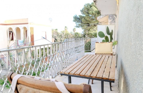 Caucana-finaiti-casuzze-finaiti Nord Apartment | Seaside Bliss: Kaukana Sun Apartment with Parking