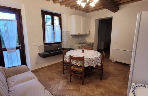 Quarrata Apartment | Self-contained apartment with independent access in Farmhouse.