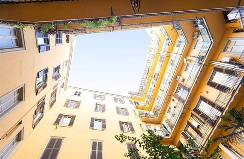 Rione XVIII Castro Pretorio Apartment | Shanti Apartment near the Castro Pretorio metro stop
