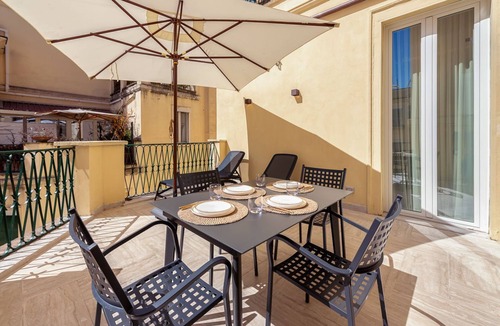 Prati Villa | Skylife Iguana Apartment