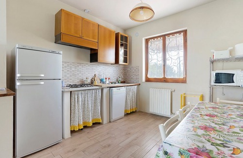 Forte dei Marmi House | Spacious Apartment in Versilia – Forte dei Marmi, Close to the Beach