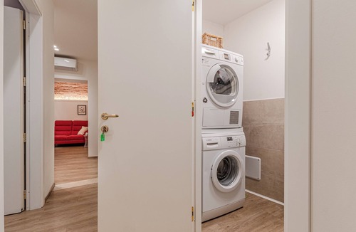 Siena City Centre Apartment | Spacious luxury apartment, with 4 bedrooms and 4 bathrooms, in the center of Siena.