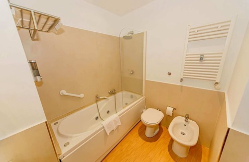 Universita Apartment | Studio Apartment 4 pax