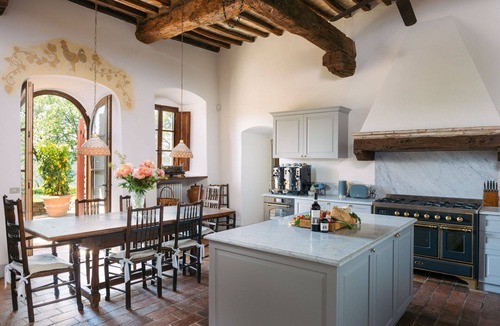 San Pietro in Bossolo Villa | Stunning private villa for 12 guests with A/C, private pool, WIFI, TV, patio and panoramic view