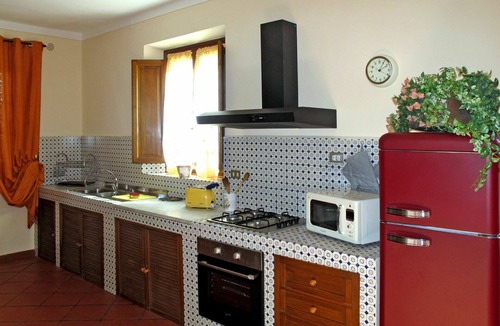 Castelvecchio Villa | Stunning private villa for 6 people with private pool, A/C, WIFI, TV, terrace and pets allowed