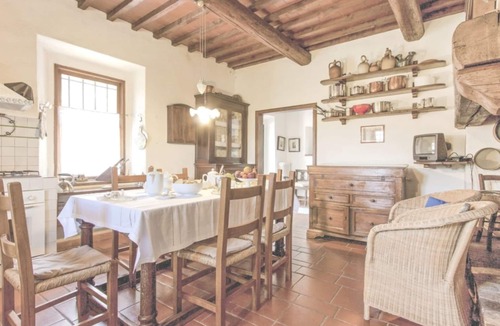 Rignano sull'Arno Villa | Stunning villa for 6 guests with private pool, WIFI, TV and panoramic view