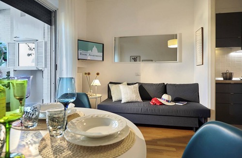 Quartiere XIII Aurelio Apartment | Sunny apartment, St. Peter's view, safe parking