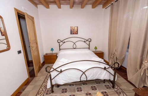 Capri Leone Villa | Superor Vulcan Room