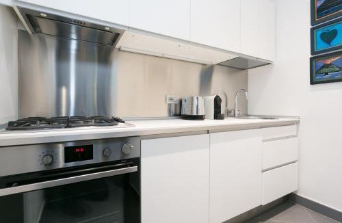 Trastevere Apartment | The Cedar Apartment
