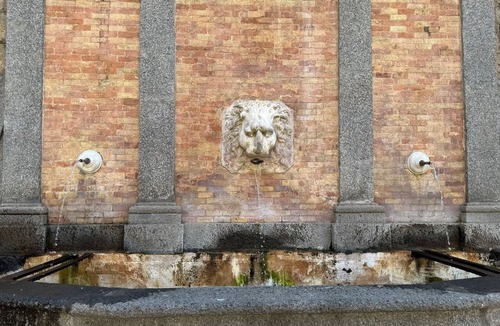 Carbognano Apartment | The House of Mina is in the heart of the small village of Carbognano in Tuscia
