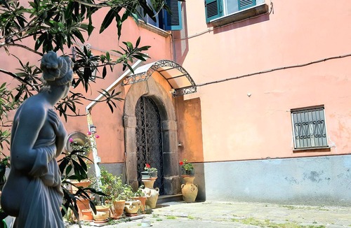 Schiazzano Apartment | - The Sirens' Refuge -