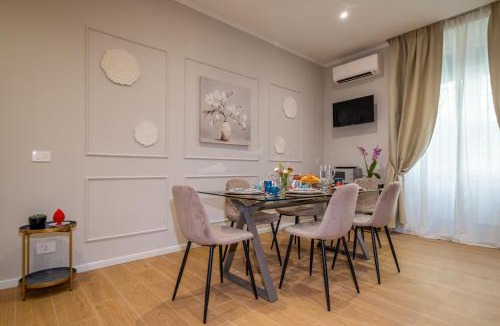San Giovanni Apartment | THE SUITEST MAISON Boutique Holiday Apartment Zona Colosseo