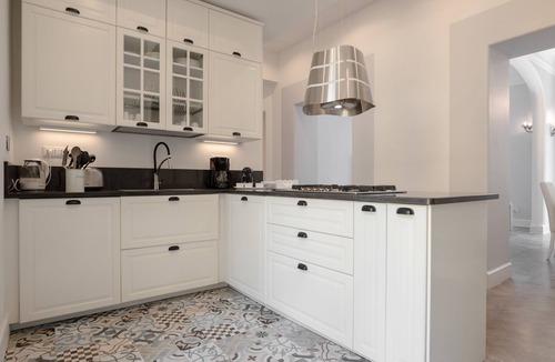 Vatican Apartment | The Vatican Roof Garden 3BD 4BT near Vatican Museum, San Peter, Subway.
