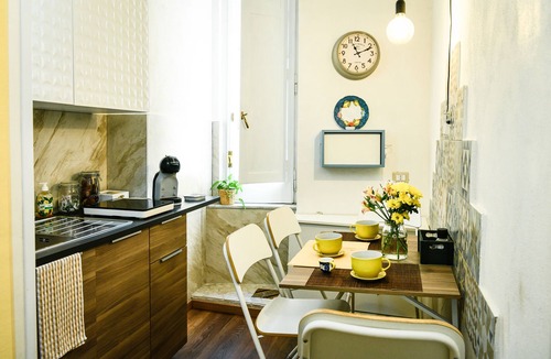 Vomero Apartment | The Vomero suite