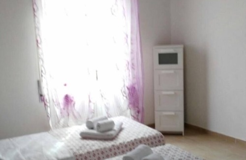 Quartiere XIII Aurelio Bed & Breakfast | Three-Bedroom Apartment